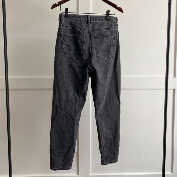 American Eagle Mom Jeans - Picture 2 of 3